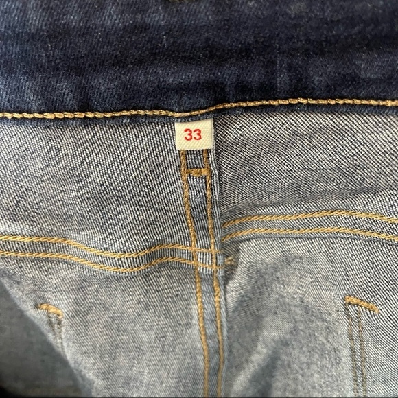 Levis womens high waisted taper jeans Medium Wash Ankle Length Sz 33 X 27 - Picture 3 of 3